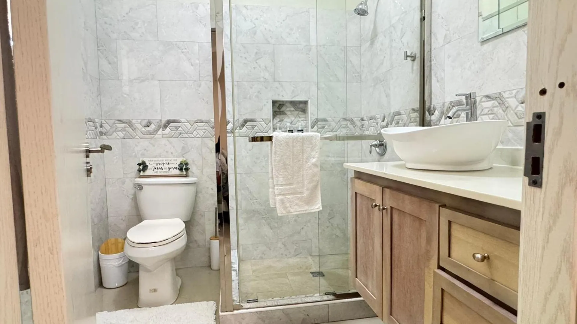 Villa Vista Lancewood Meadows Ocho Rios Jamaica Nyaraló
